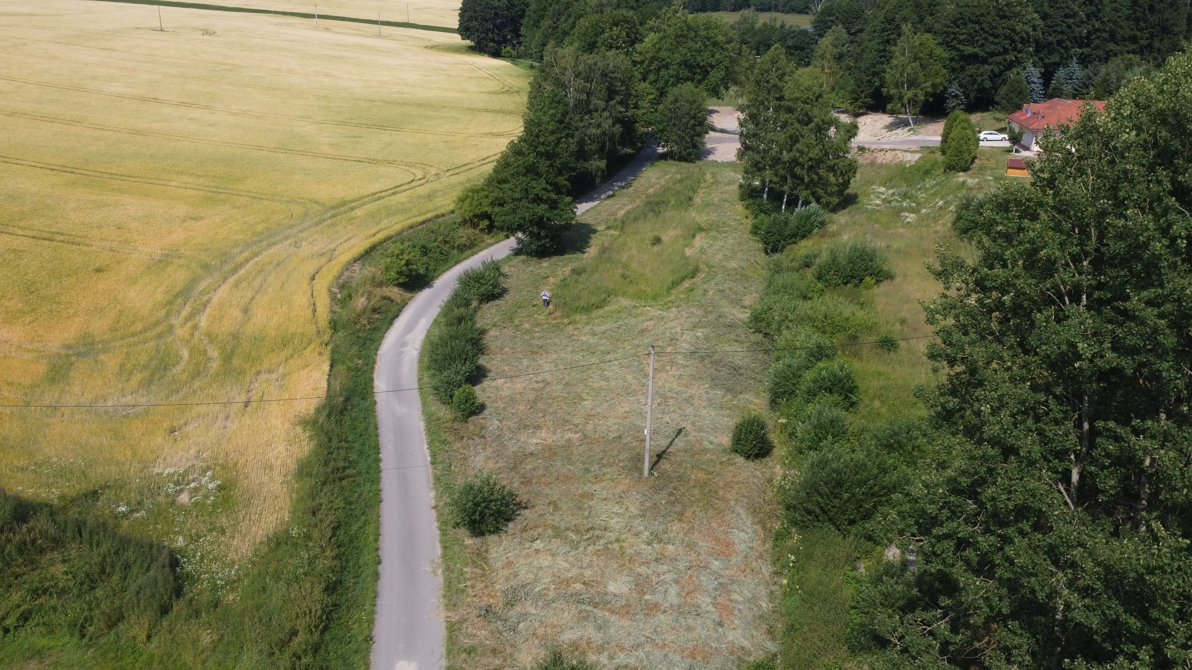 Pozemek 🏡 Pronájem velkého pozemku pro až 3 tiny housy – Smrčná na Moravě. Cena 3 × 5 000 Kč / měsíc (za 3 jednotky)