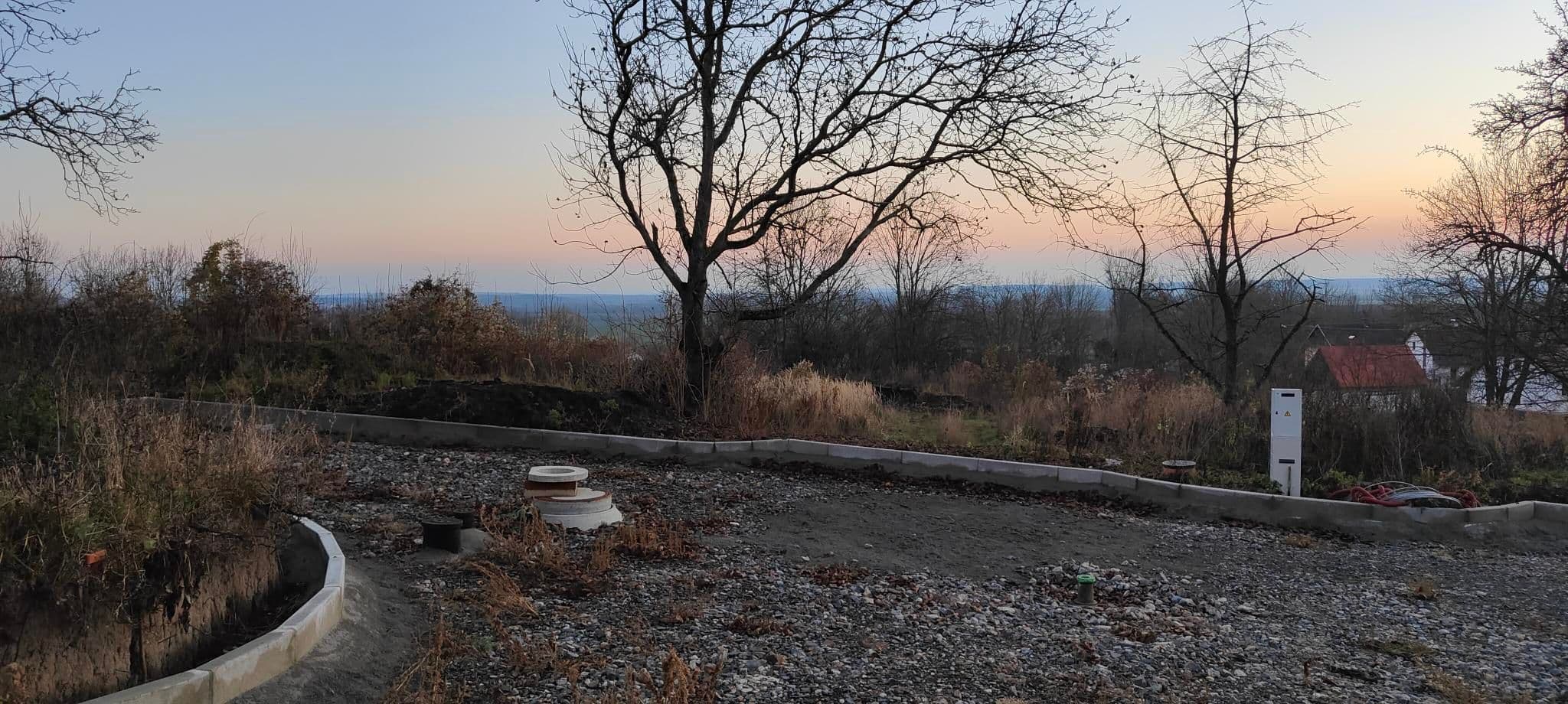 Pozemek 🏡 Pronájem dvou stavebních pozemků s výhledem – Vysoká u Mělníka