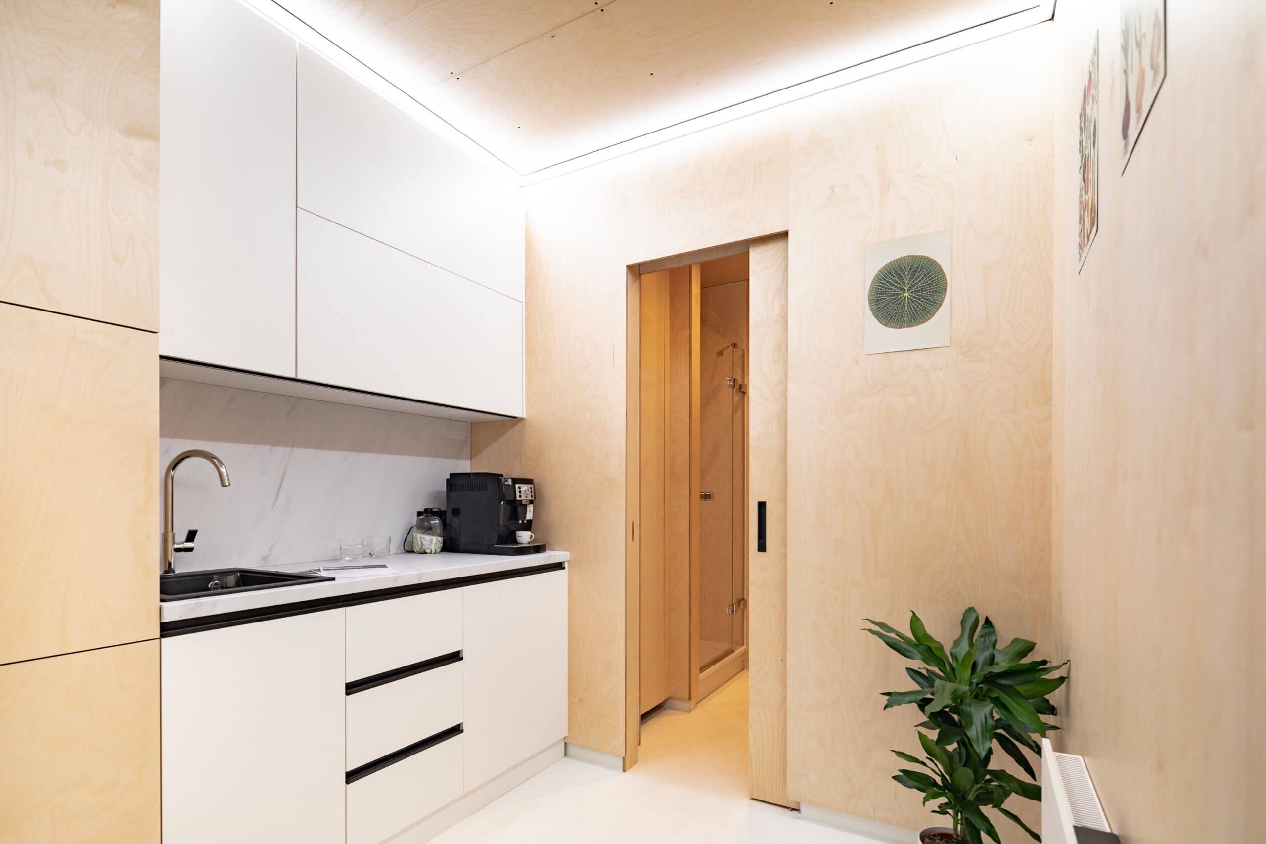 Fashion Line Single 11