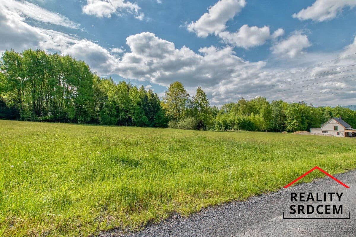 Pozemek Prodej stavebního pozemku, 2961 m2, Návsí - Frýdek - Místek | Bazoš.cz