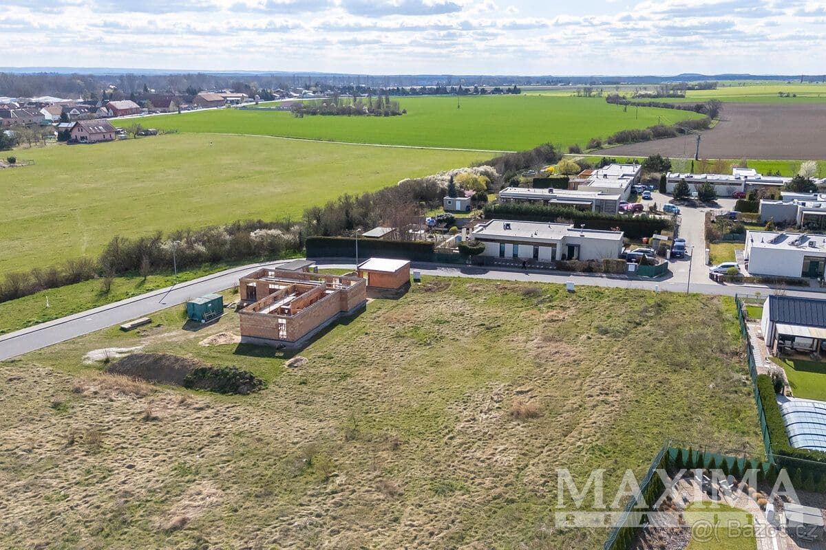 Pozemek Prodej, pozemek, 848m2, Nymburk, Drahelice, Na Hroudách 1 - Nymburk | Bazoš.cz