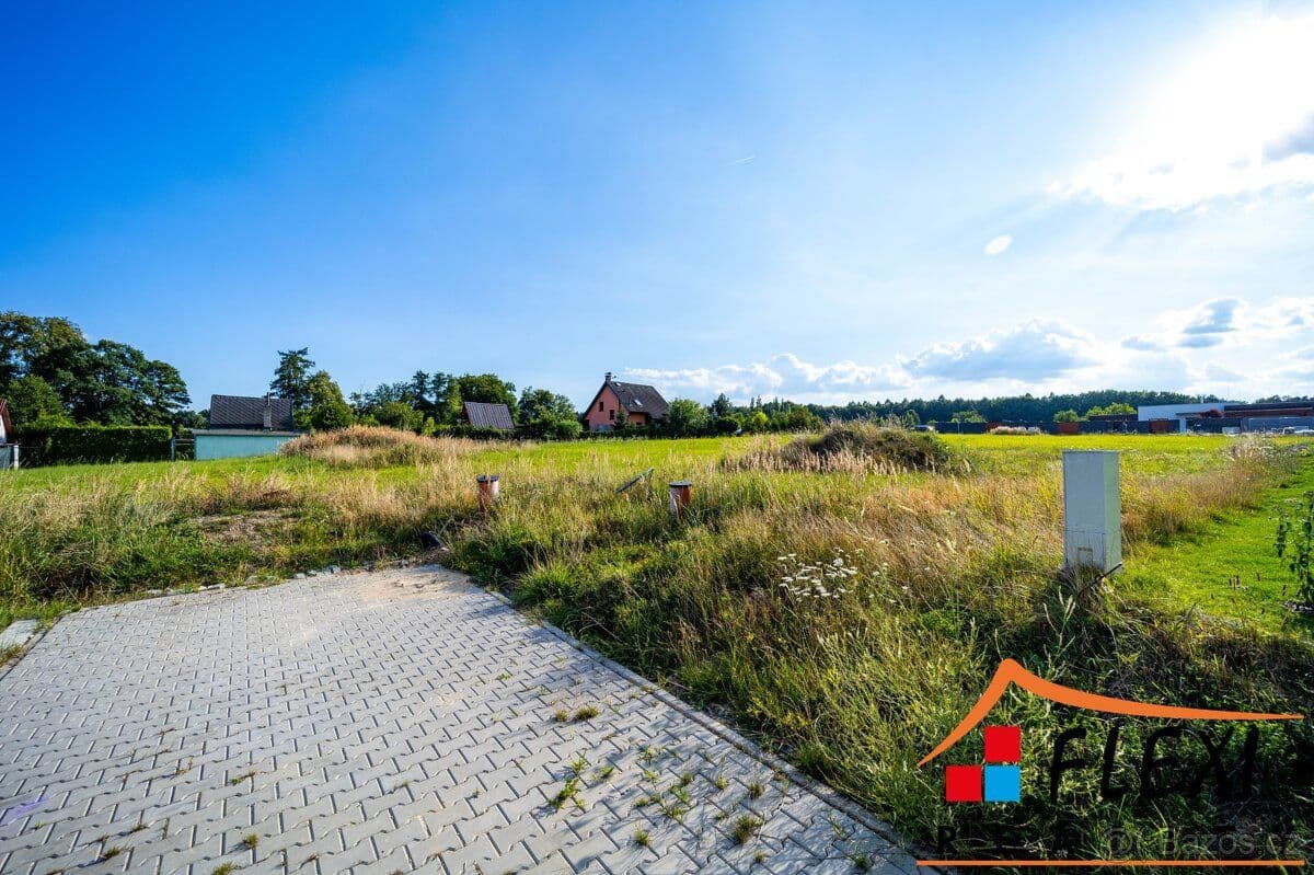 Pozemek Prodej stavebního, zasíťovaného pozemku o výměře 1403 m² v l - Karviná | Bazoš.cz