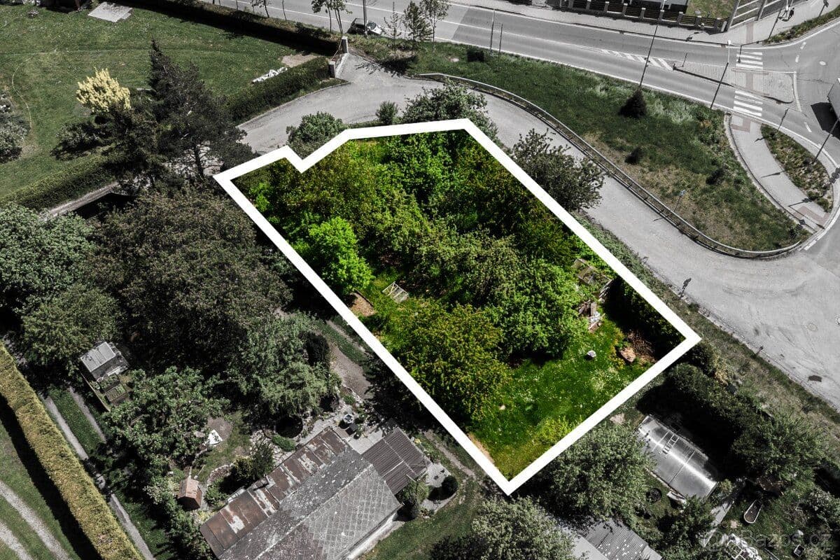 Pozemek Pozemek ve Strakonicích určený k výstavbě - Strakonice | Bazoš.cz