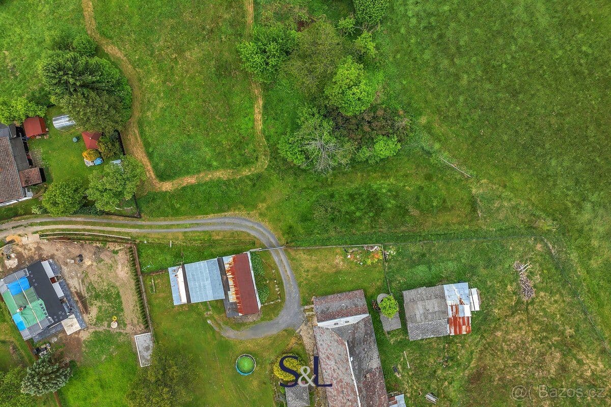 Pozemek Prodej pozemku pro bydlení, 828 m² - Velenice, ev.č. 01268 - Česká Lípa | Bazoš.cz