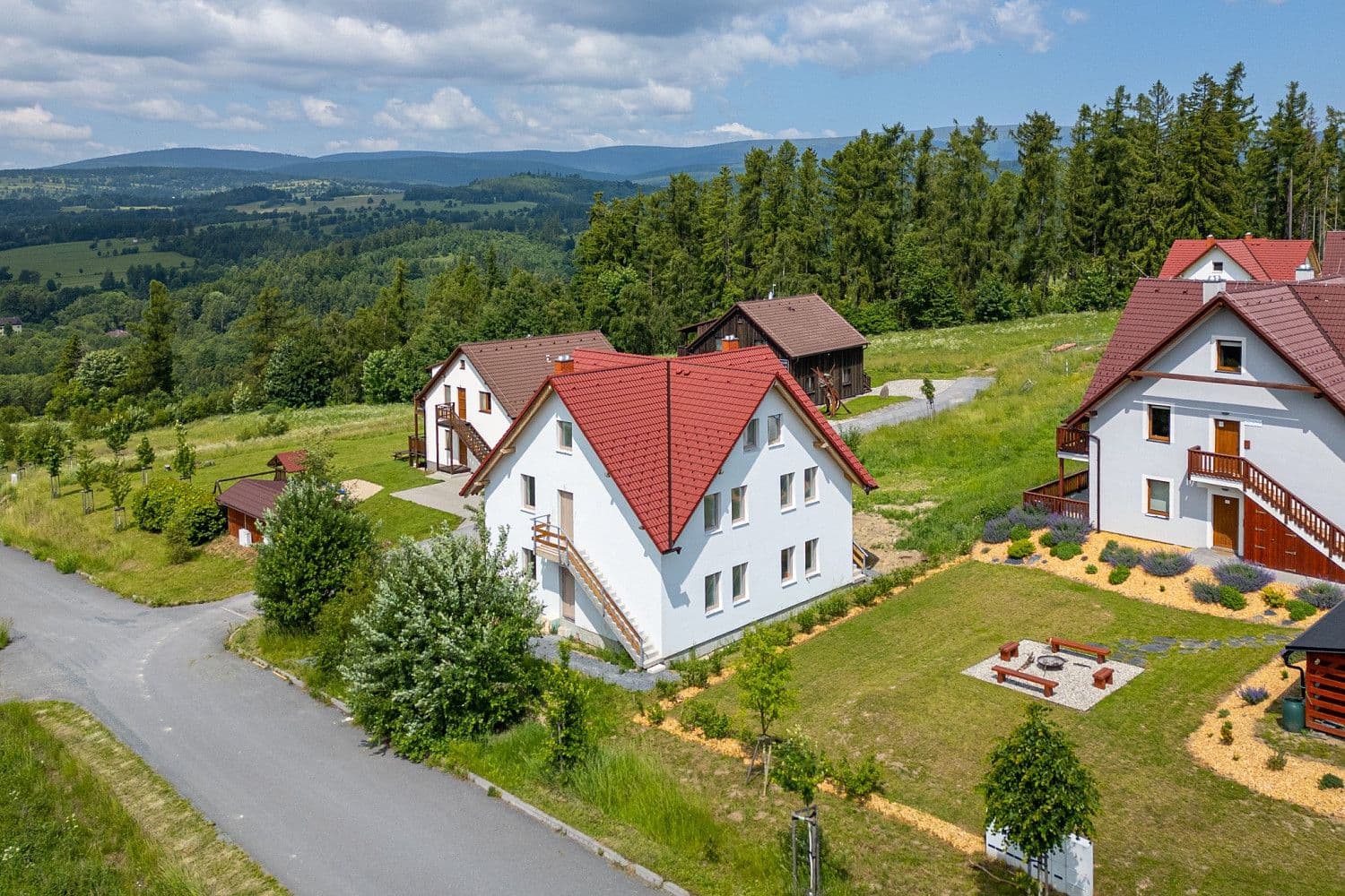 Pozemek Prodej komerčního pozemku 1 179 m²