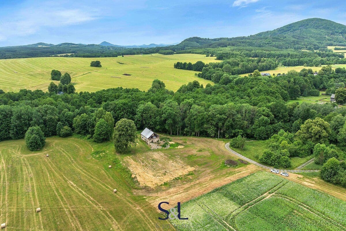 Pozemek Prodej pozemku pro bydlení, 5464 m2 - Heřmanice v podještědí - Česká Lípa | Bazoš.cz
