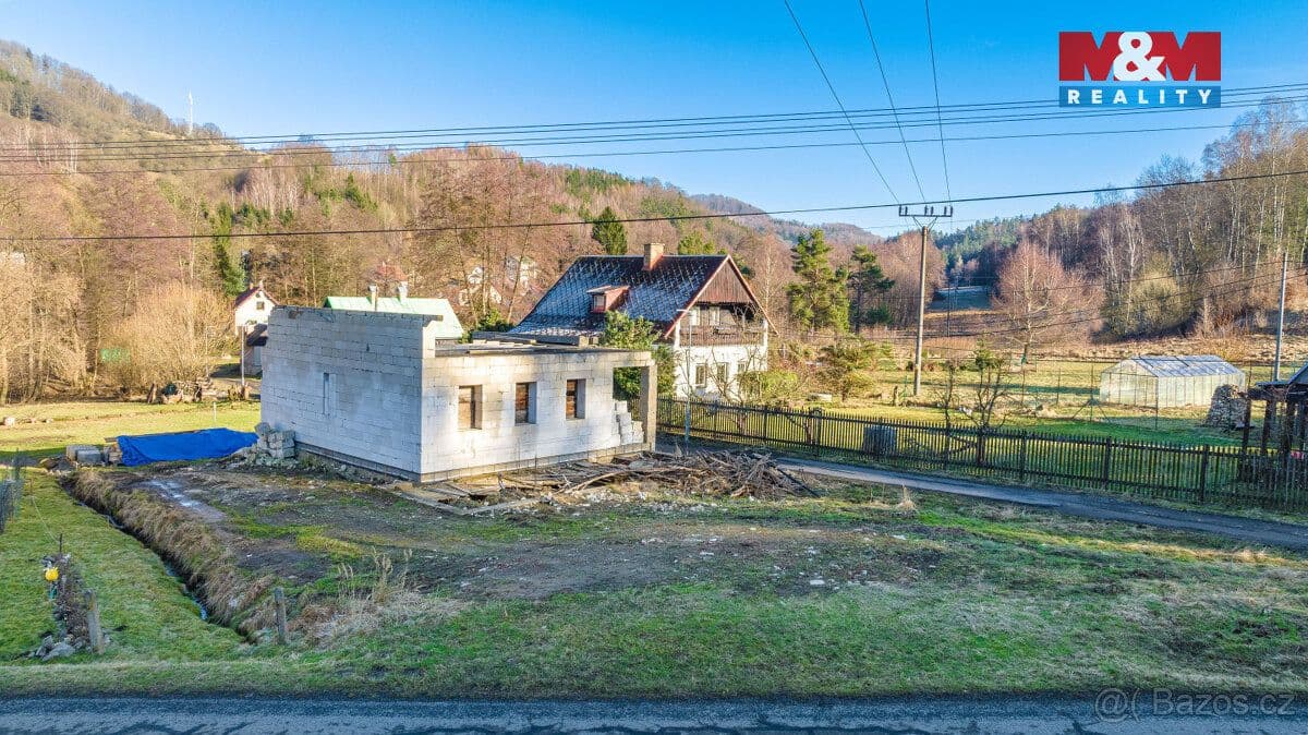 Pozemek Prodej pozemku k bydlení, 558 m², Dolní Prysk - Česká Lípa |  Bazoš.cz 