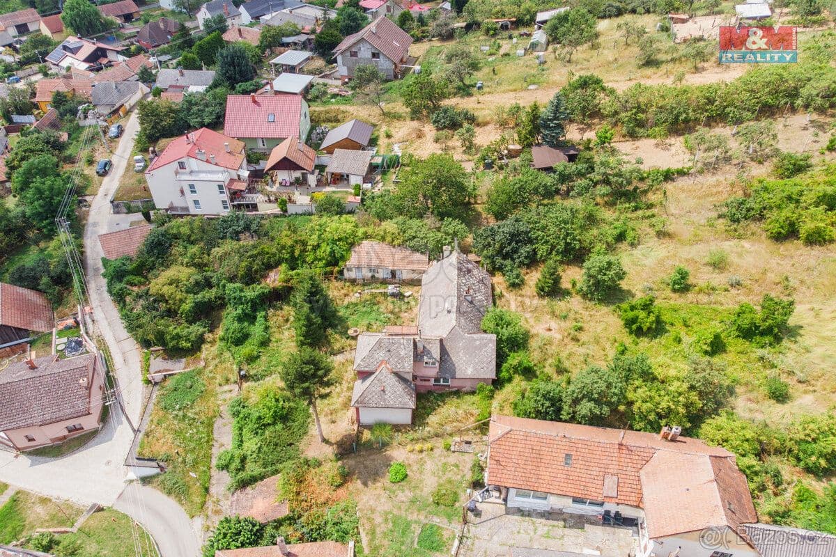 Pozemek Prodej pozemku k bydlení, 377 m², Ořechov - Uherské Hradiště | Bazoš.cz
