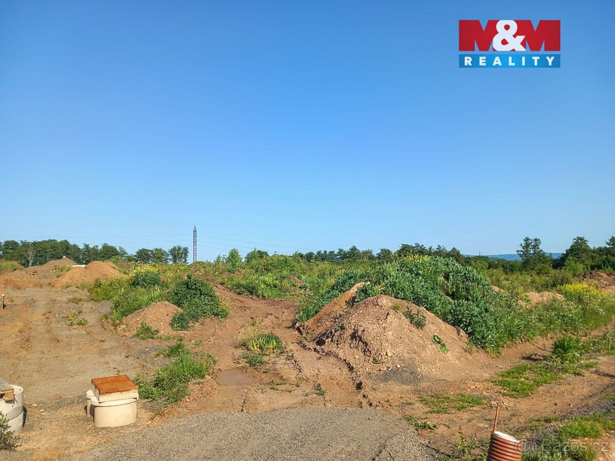 Pozemek Prodej pozemku k bydlení v Ostrově,1352 m2, Kfely - Karlovy Vary | Bazoš.cz