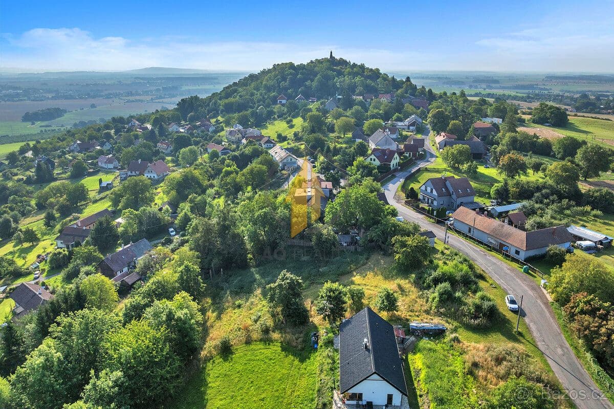 Pozemek Prodej stavebního pozemku 1007 m² – Podhradí u Jičína - Jičín | Bazoš.cz