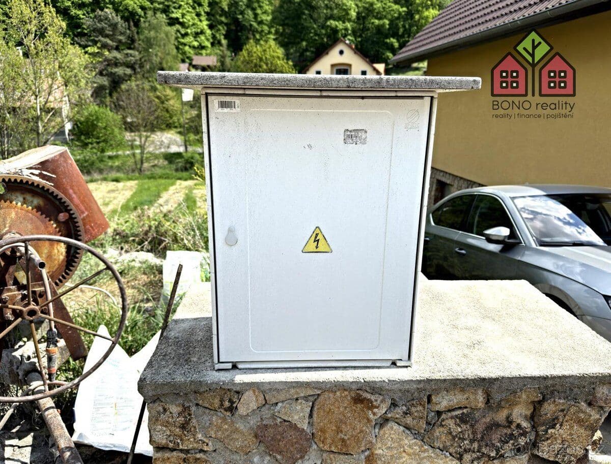 Pozemek Stavební pozemek 1027 m2, příroda, Oparenské údolí, obec Vel - Litoměřice | Bazoš.cz