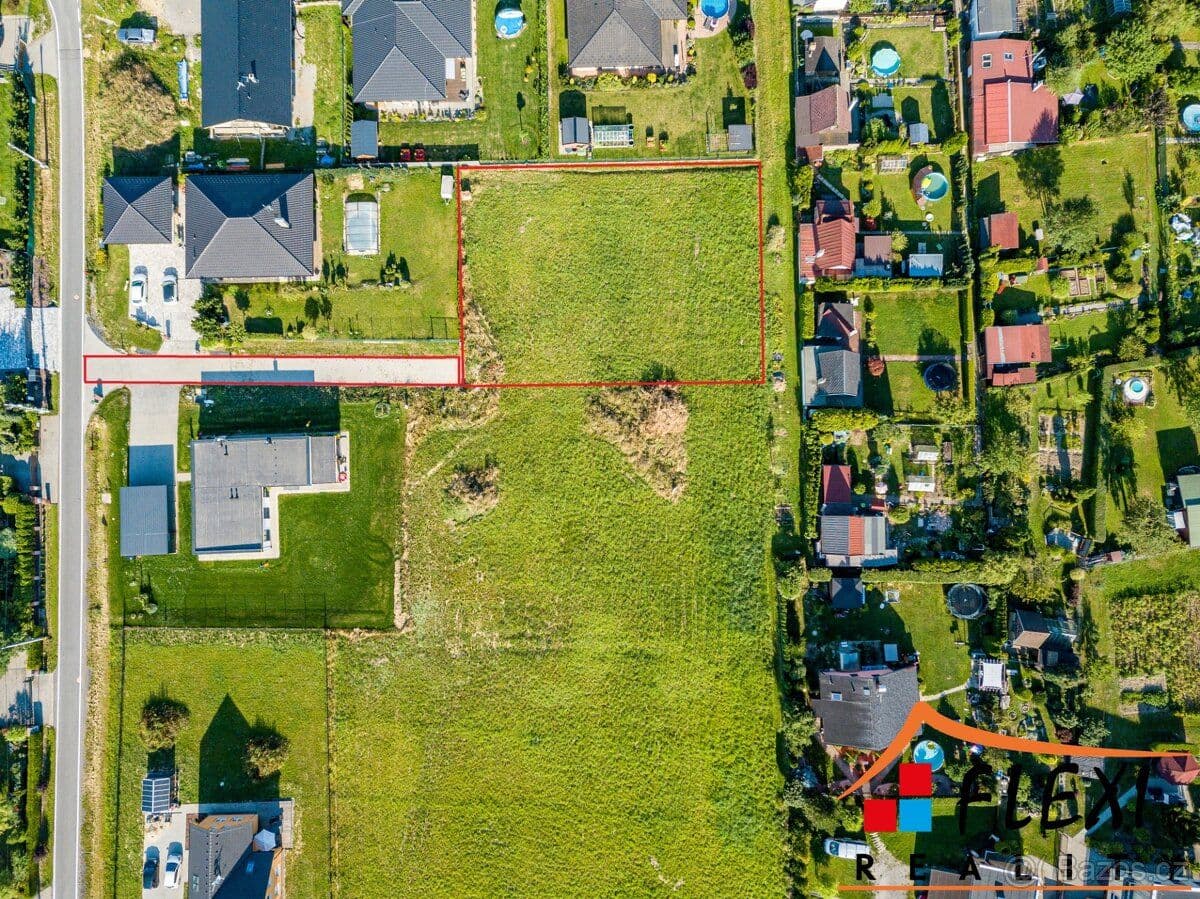 Pozemek Prodej stavebního, zasíťovaného pozemku o výměře 1403 m² v l - Karviná | Bazoš.cz