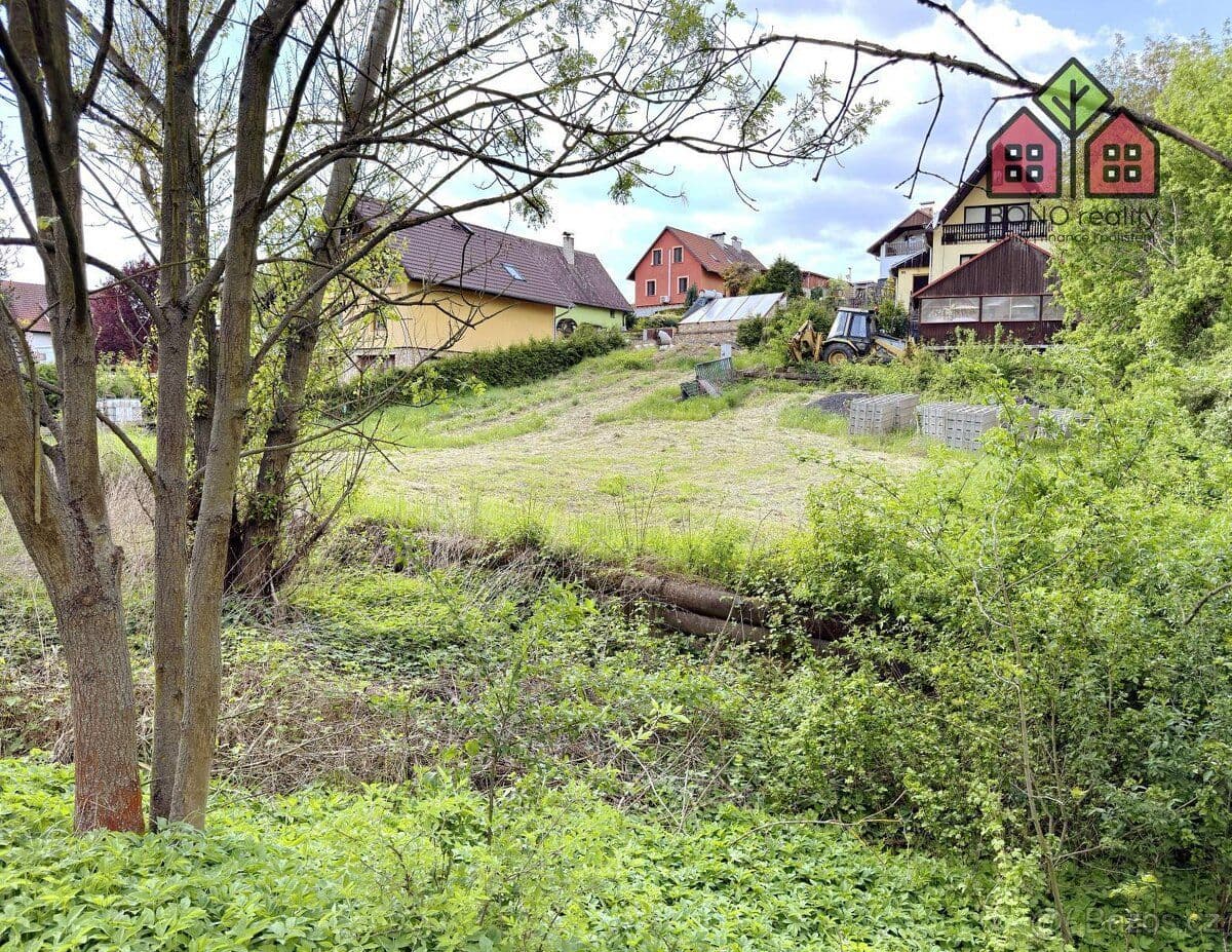 Pozemek Stavební pozemek 1027 m2, příroda, Oparenské údolí, obec Vel - Litoměřice | Bazoš.cz