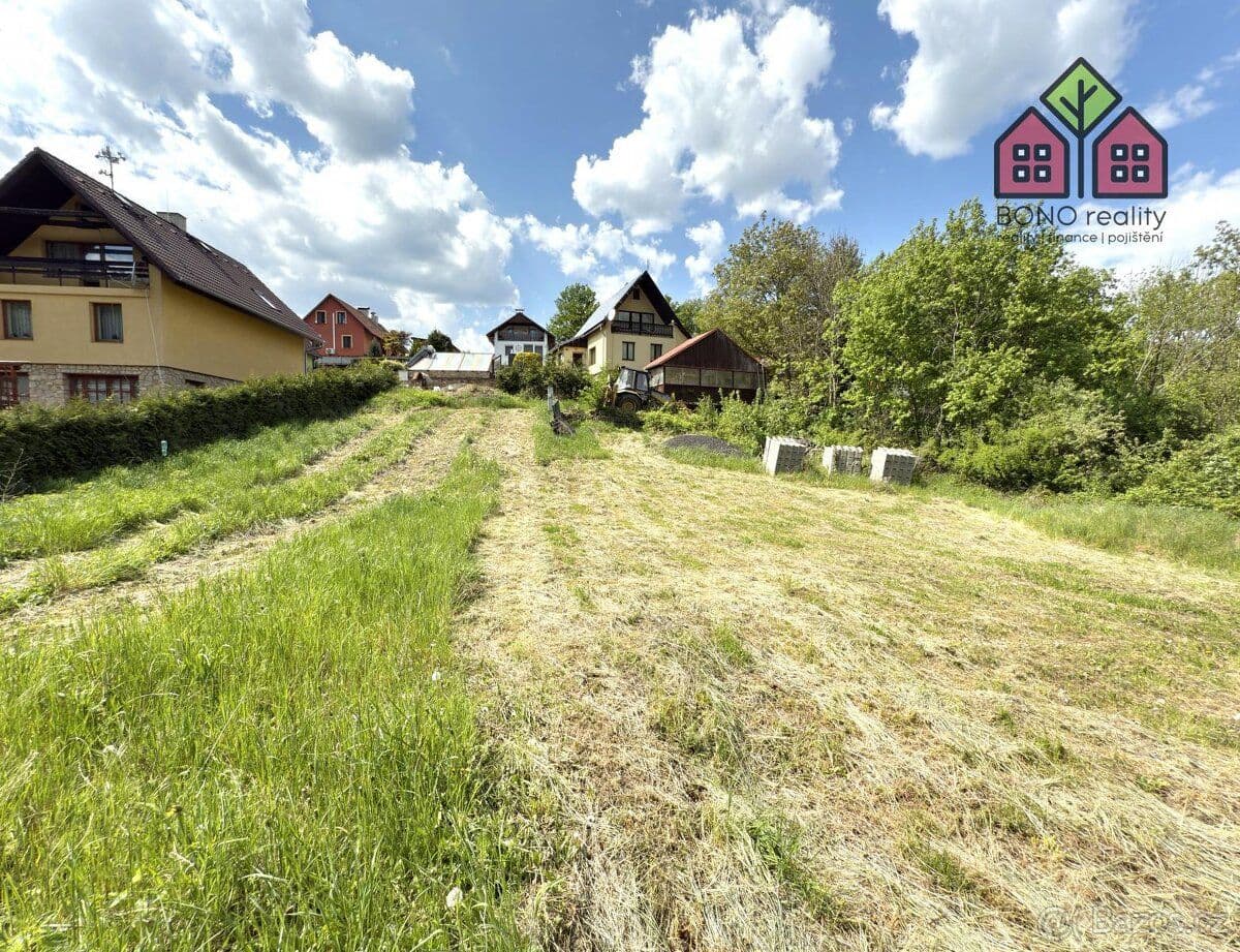 Pozemek Stavební pozemek 1027 m2, příroda, Oparenské údolí, obec Vel - Litoměřice | Bazoš.cz
