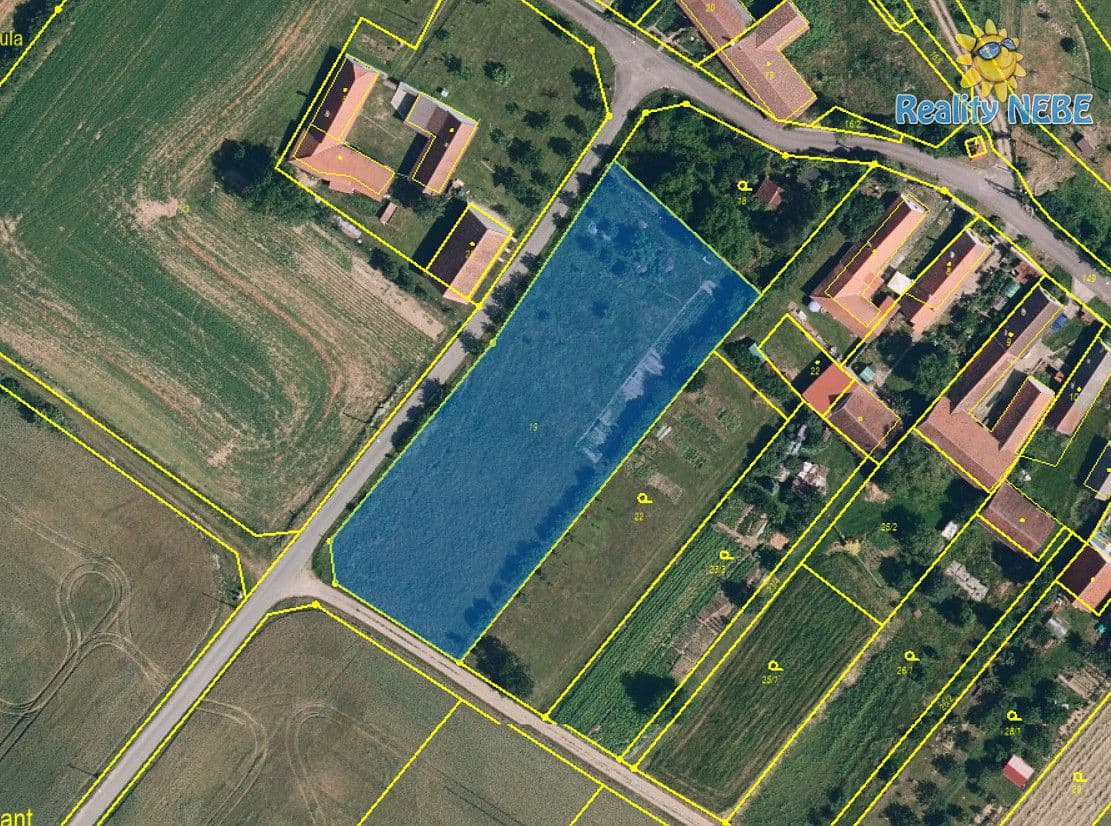 Pozemek Prodej stavebního pozemku 3 572 m²