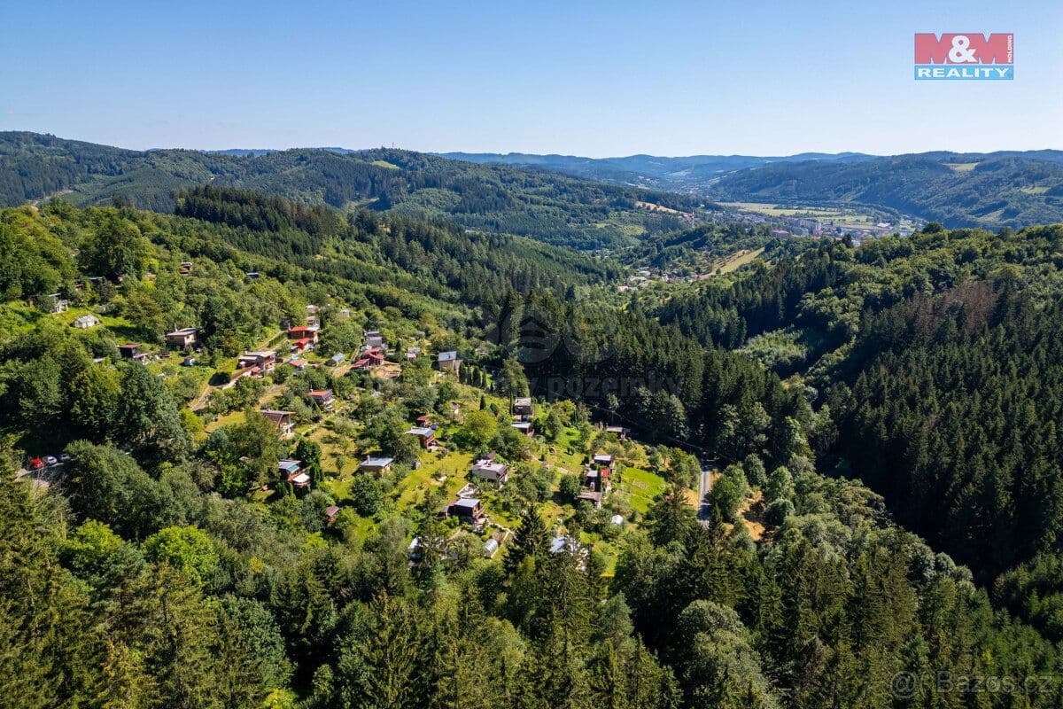 Pozemek Prodej zahrady, 451 m², Vsetín - Vsetín | Bazoš.cz