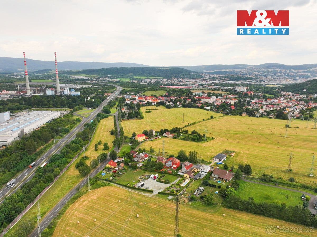 Pozemek Prodej pozemku k bydlení, 1317 m², Trmice - Ústí nad Labem | Bazoš.cz
