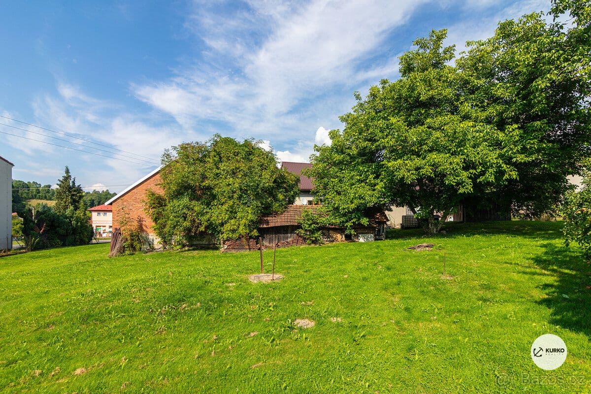 Pozemek Stavební pozemek s projektem domu 4+KK o výměře 1.364 m2 v o - Frýdek - Místek | Bazoš.cz