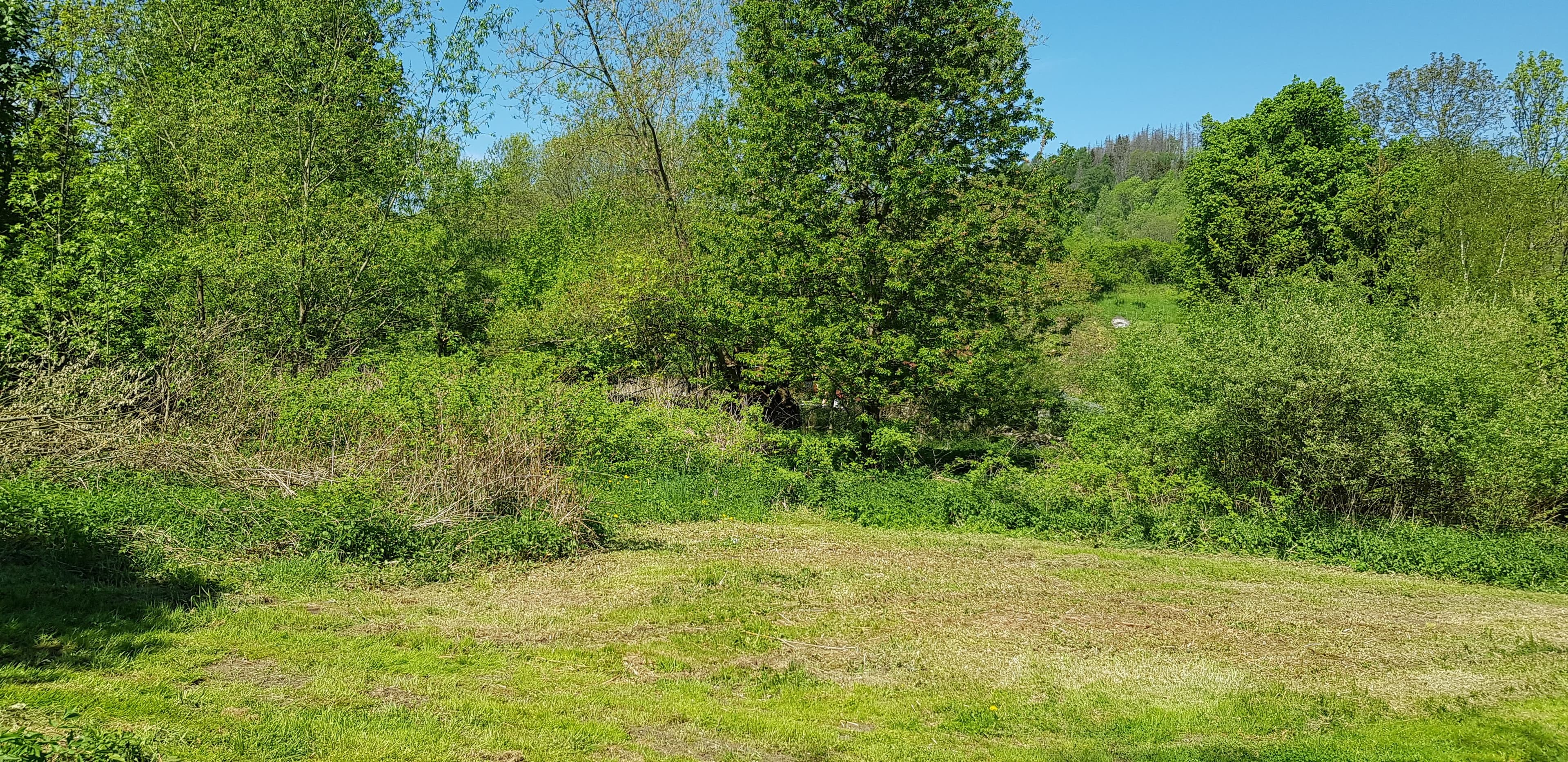 Pozemek Slunný pozemek pro váš tiny house v srdci klidné vesnice Blankartice!
Pozemek Slunný pozemek pro váš tiny house v srdci klidné vesnice Blankartice!