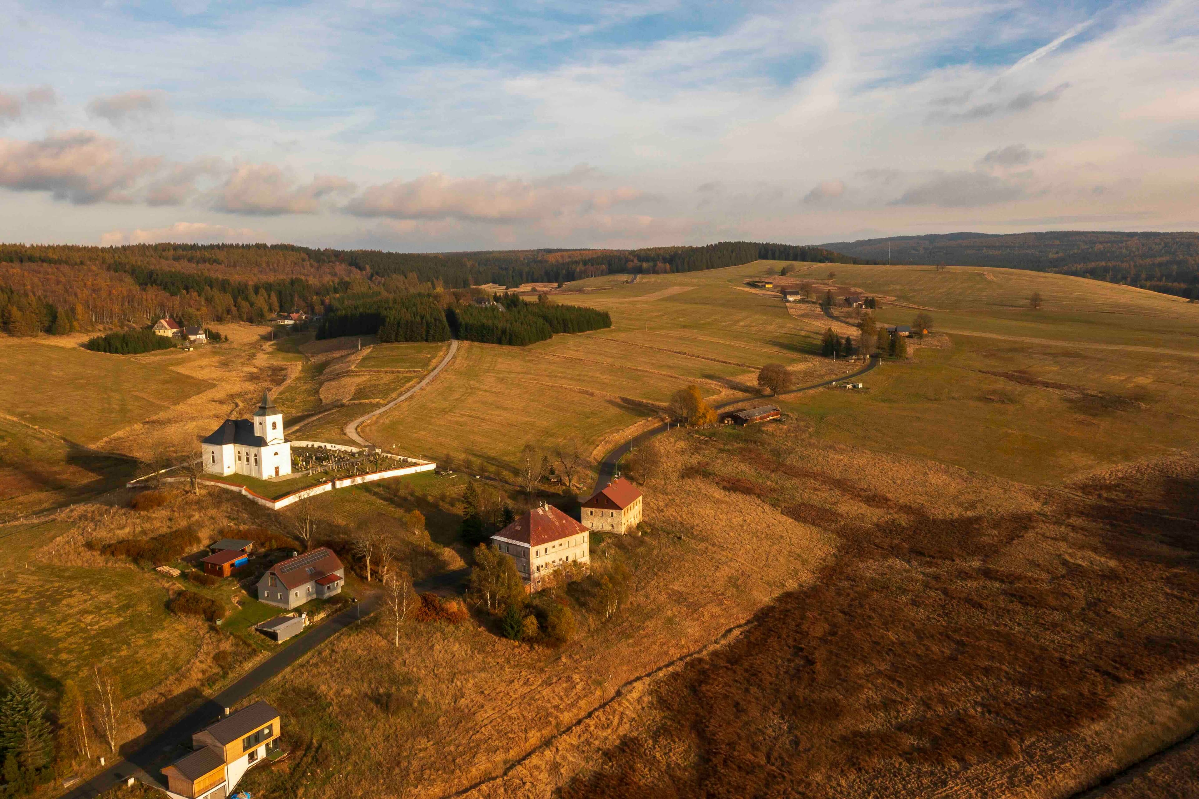 Pozemek 🌿 Pronájem souboru pozemku v malebné obci Kalek – brána do Krušných hor! 🌿 Pozemek 🌿 Pronájem souboru pozemku v malebné obci Kalek – brána do Krušných hor! 🌿