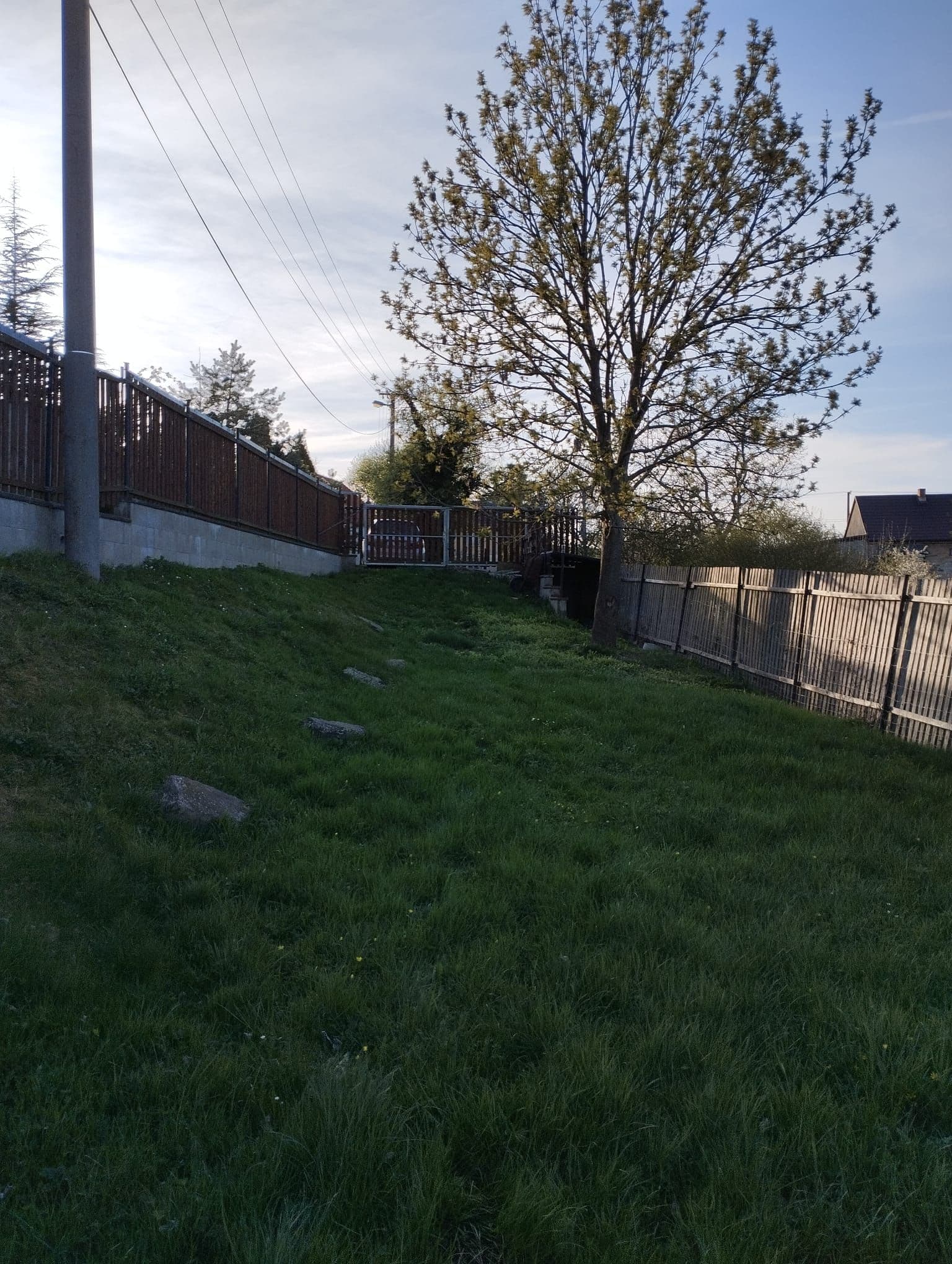 Pozemek 🏡 Pronájem malebného venkovského pozemku v Jištěrpech – pro klidné bydlení i ubytování pod kopcem Sedlo Pozemek 🏡 Pronájem malebného venkovského pozemku v Jištěrpech – pro klidné bydlení i ubytování pod kopcem Sedlo