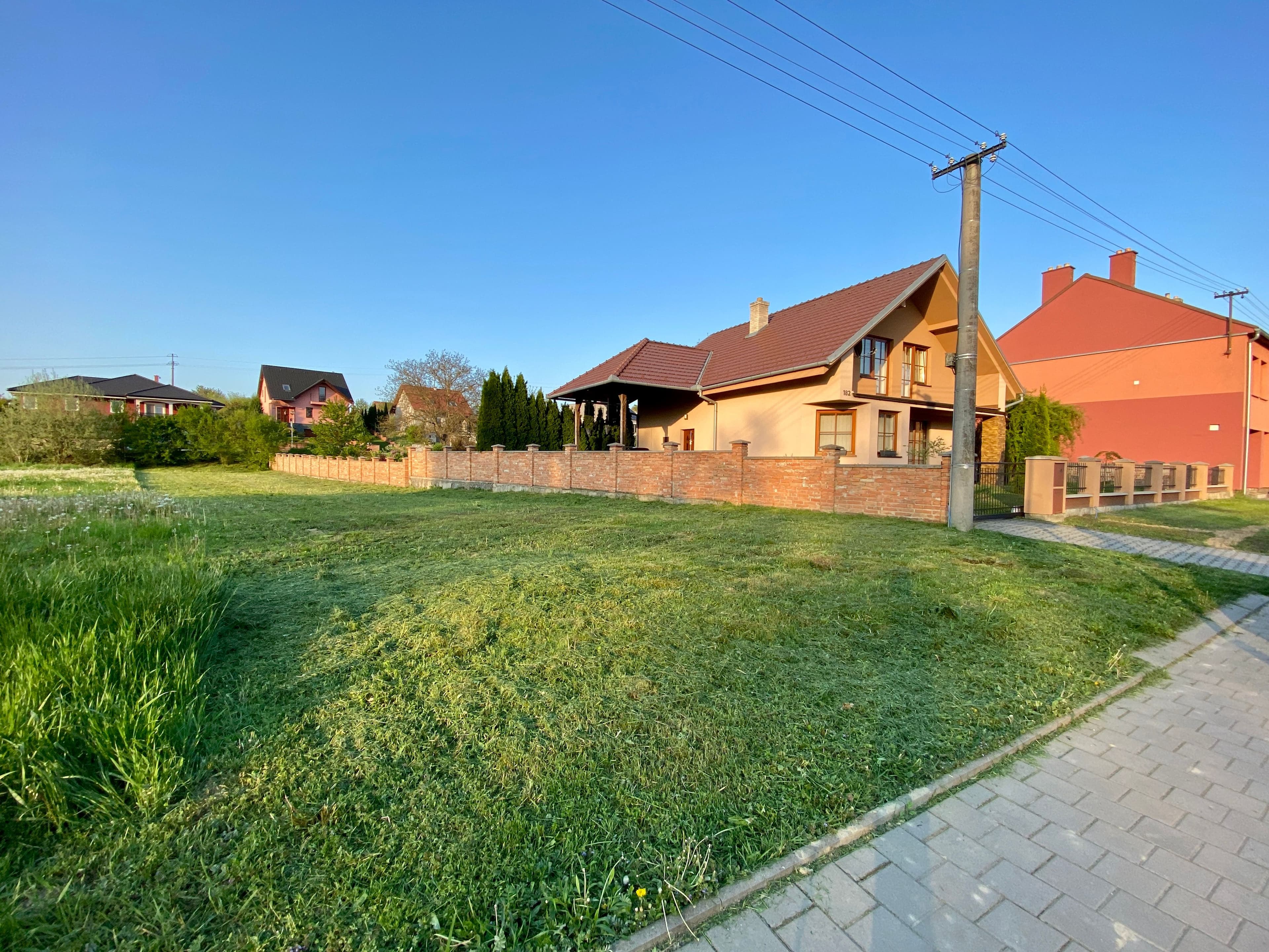 Pozemek 🏡 Pronájem stavebního pozemku v Rašovicích – místo pro harmonický život blízko přírody Pozemek 🏡 Pronájem stavebního pozemku v Rašovicích – místo pro harmonický život blízko přírody