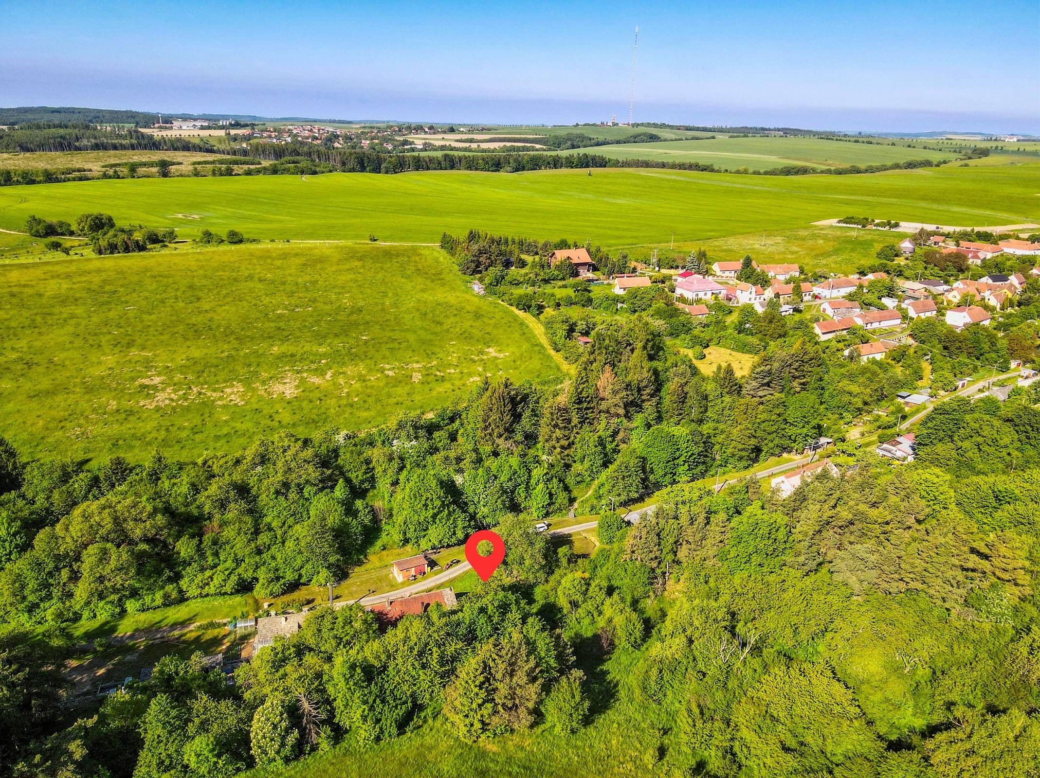 Pozemek 🏡 Prodej pozemku na okraji lesa v obci Kulířov – ideální pro milovníky přírody Pozemek 🏡 Prodej pozemku na okraji lesa v obci Kulířov – ideální pro milovníky přírody