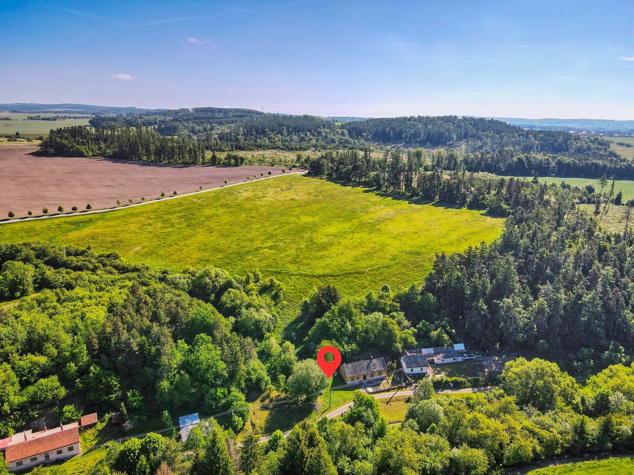 Pozemek 🏡 Prodej pozemku na okraji lesa v obci Kulířov – ideální pro milovníky přírody Pozemek 🏡 Prodej pozemku na okraji lesa v obci Kulířov – ideální pro milovníky přírody