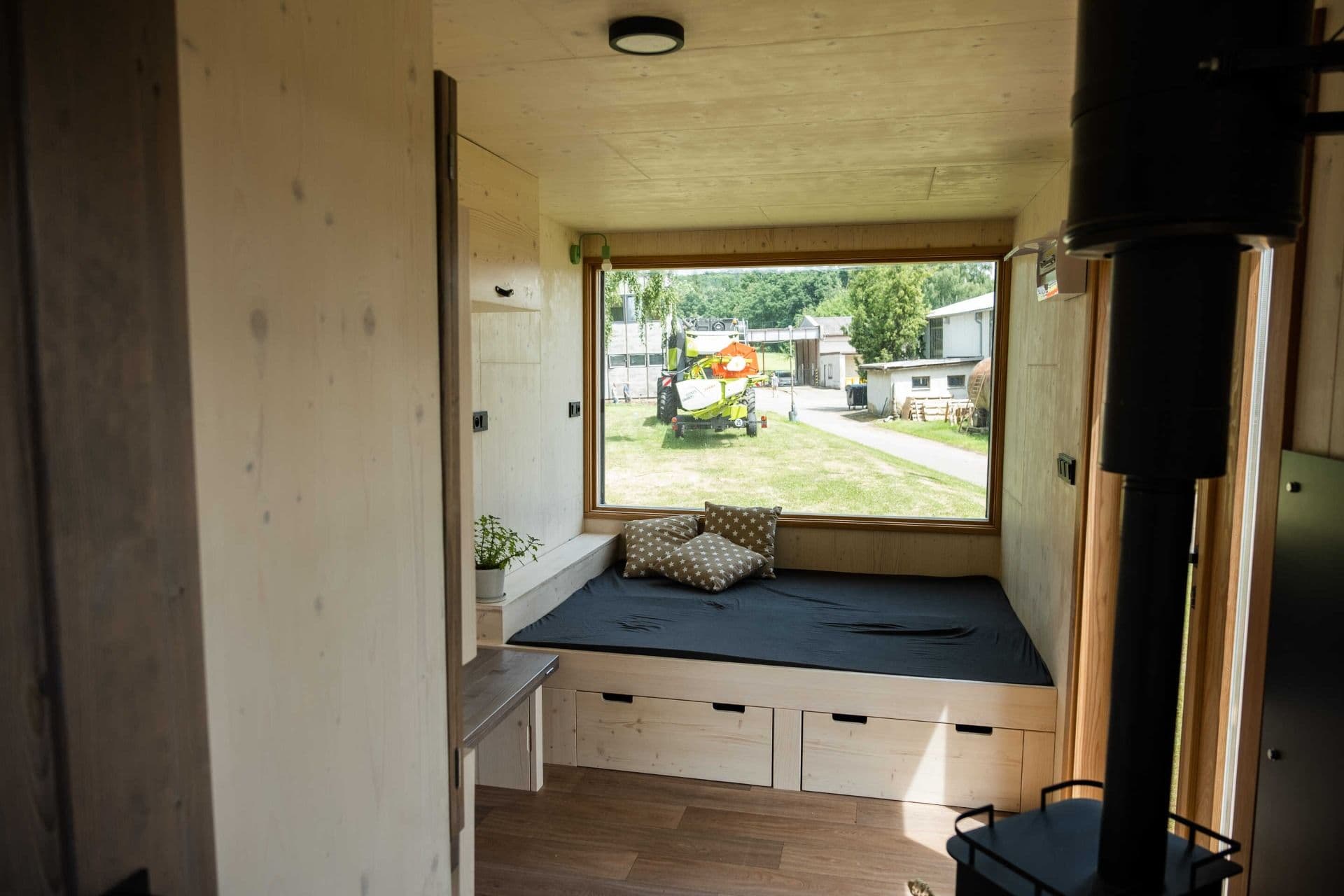 Tiny house Kostka 6m od Truhlářství Rillich Tiny house Kostka 6m 4