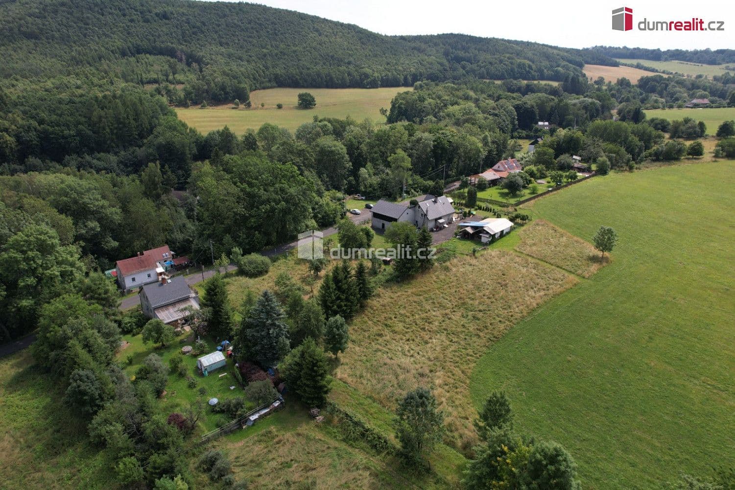 Pozemek Prodej stavebního pozemku 4 227 m² Pozemek Prodej stavebního pozemku 4 227 m²