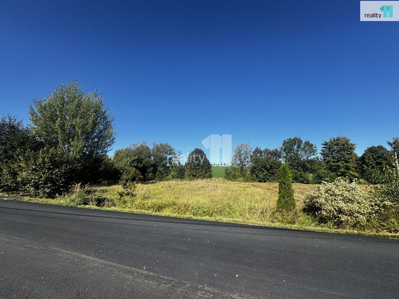 Pozemek Prodej stavebního pozemku 3 737 m² Pozemek Prodej stavebního pozemku 3 737 m²