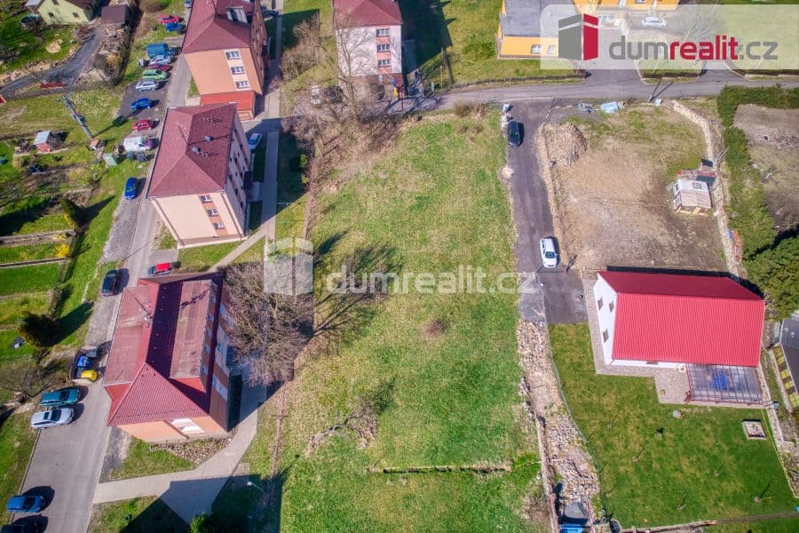 Pozemek Prodej 1 pozemku k výstavbě RD každý o velikosti 700 m2, Vel - Ústí nad Labem | Bazoš.cz Pozemek Prodej 1 pozemku k výstavbě RD každý o velikosti 700 m2, Vel - Ústí nad Labem | Bazoš.cz