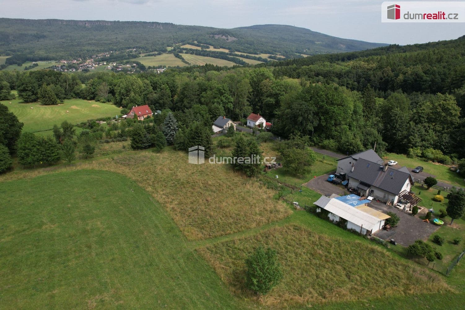 Pozemek Prodej stavebního pozemku 4 227 m² Pozemek Prodej stavebního pozemku 4 227 m²