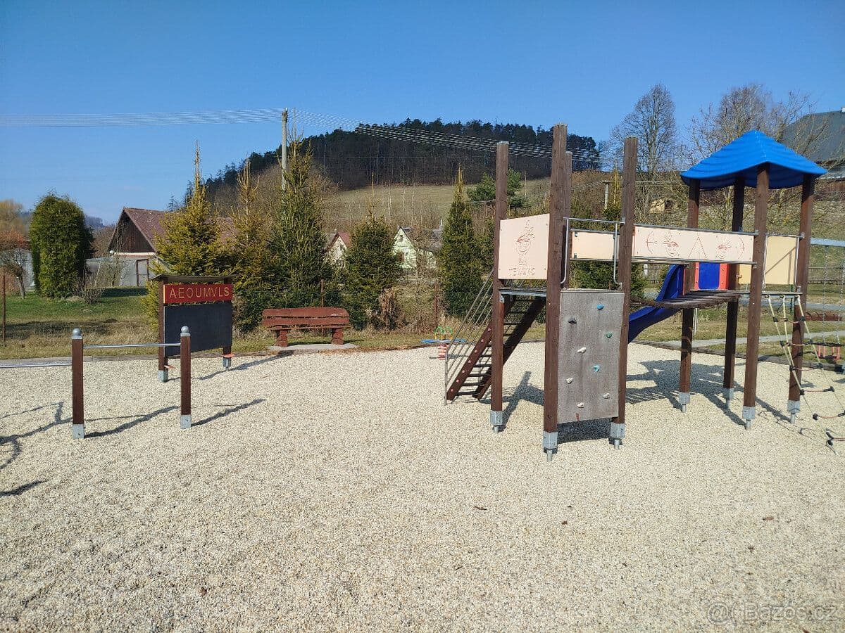 Pozemek Stavební pozemek v čisté přírodě 828 m² v Dlouhomilově - Olomouc | Bazoš.cz Pozemek Stavební pozemek v čisté přírodě 828 m² v Dlouhomilově - Olomouc | Bazoš.cz