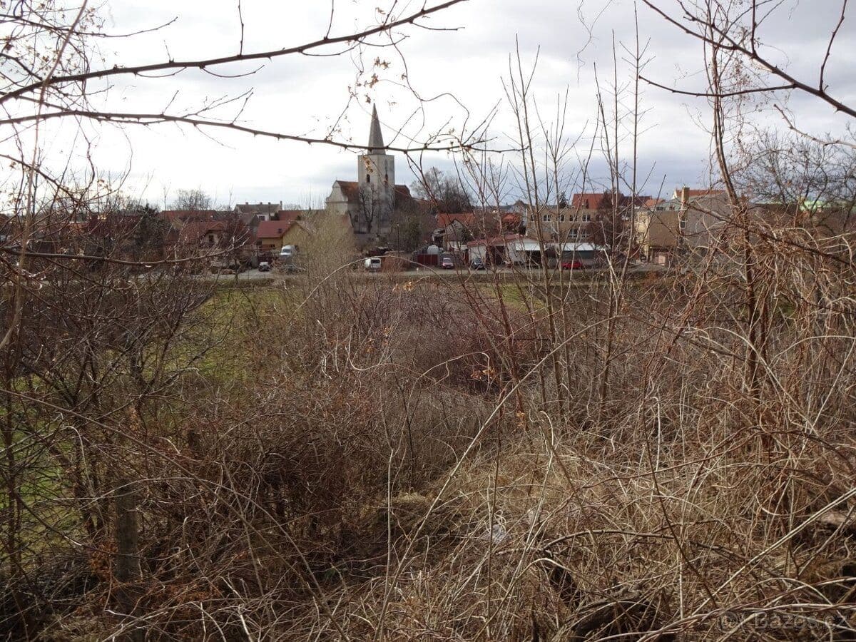 Pozemek Prodej, stavební pozemek 1.403 m2, Hostěradice, okr. Znojmo - Znojmo | Bazoš.cz Pozemek Prodej, stavební pozemek 1.403 m2, Hostěradice, okr. Znojmo - Znojmo | Bazoš.cz