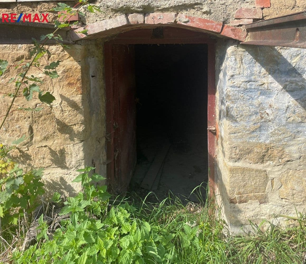 Pozemek Prodej stavebního pozemku 2 136 m² Pozemek Prodej stavebního pozemku 2 136 m²