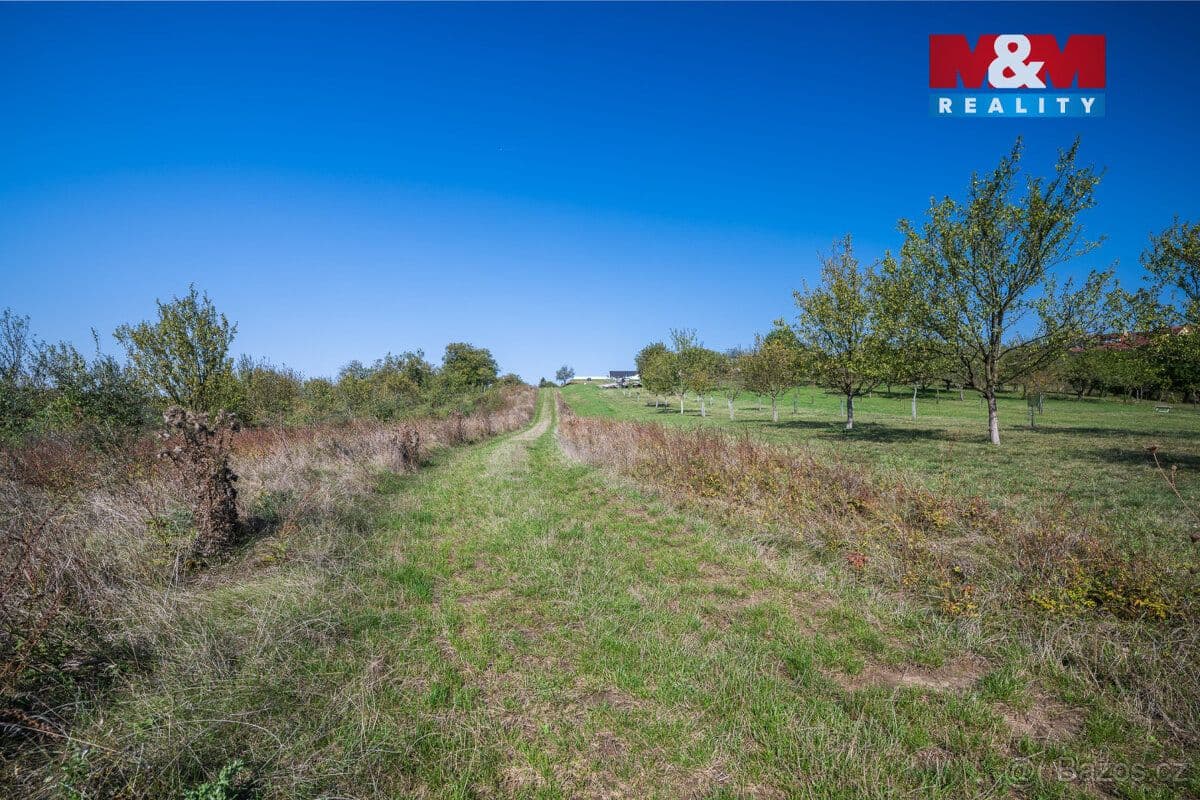 Pozemek Prodej pozemku k bydlení, 4567 m², Mistřice - Uherské Hradiště | Bazoš.cz Pozemek Prodej pozemku k bydlení, 4567 m², Mistřice - Uherské Hradiště | Bazoš.cz