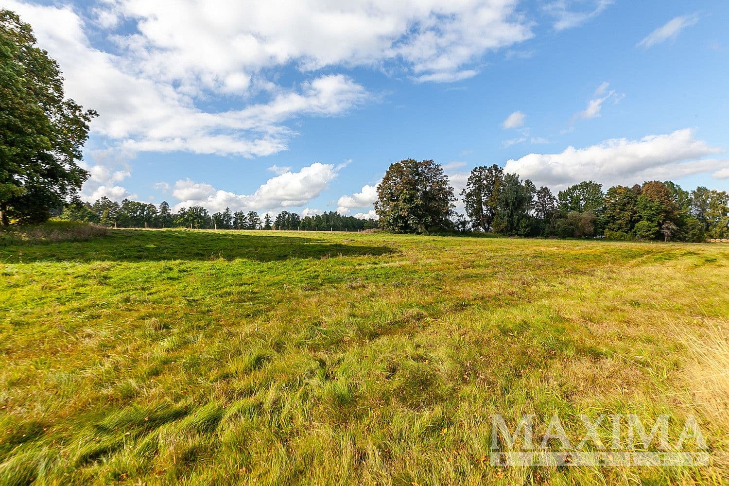 Pozemek Prodej stavebního pozemku 3 850 m² Pozemek Prodej stavebního pozemku 3 850 m²