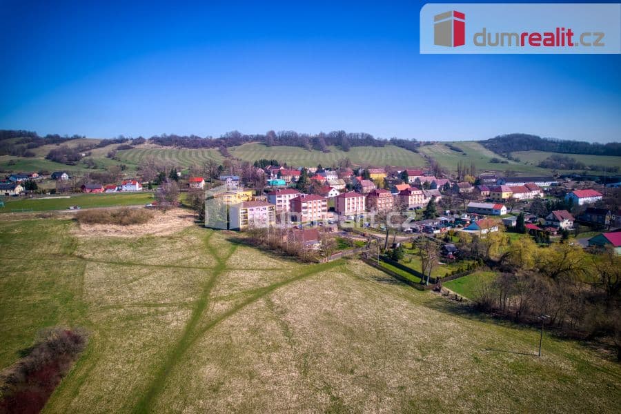 Pozemek Prodej 1 pozemku k výstavbě RD každý o velikosti 700 m2, Vel - Ústí nad Labem | Bazoš.cz Pozemek Prodej 1 pozemku k výstavbě RD každý o velikosti 700 m2, Vel - Ústí nad Labem | Bazoš.cz