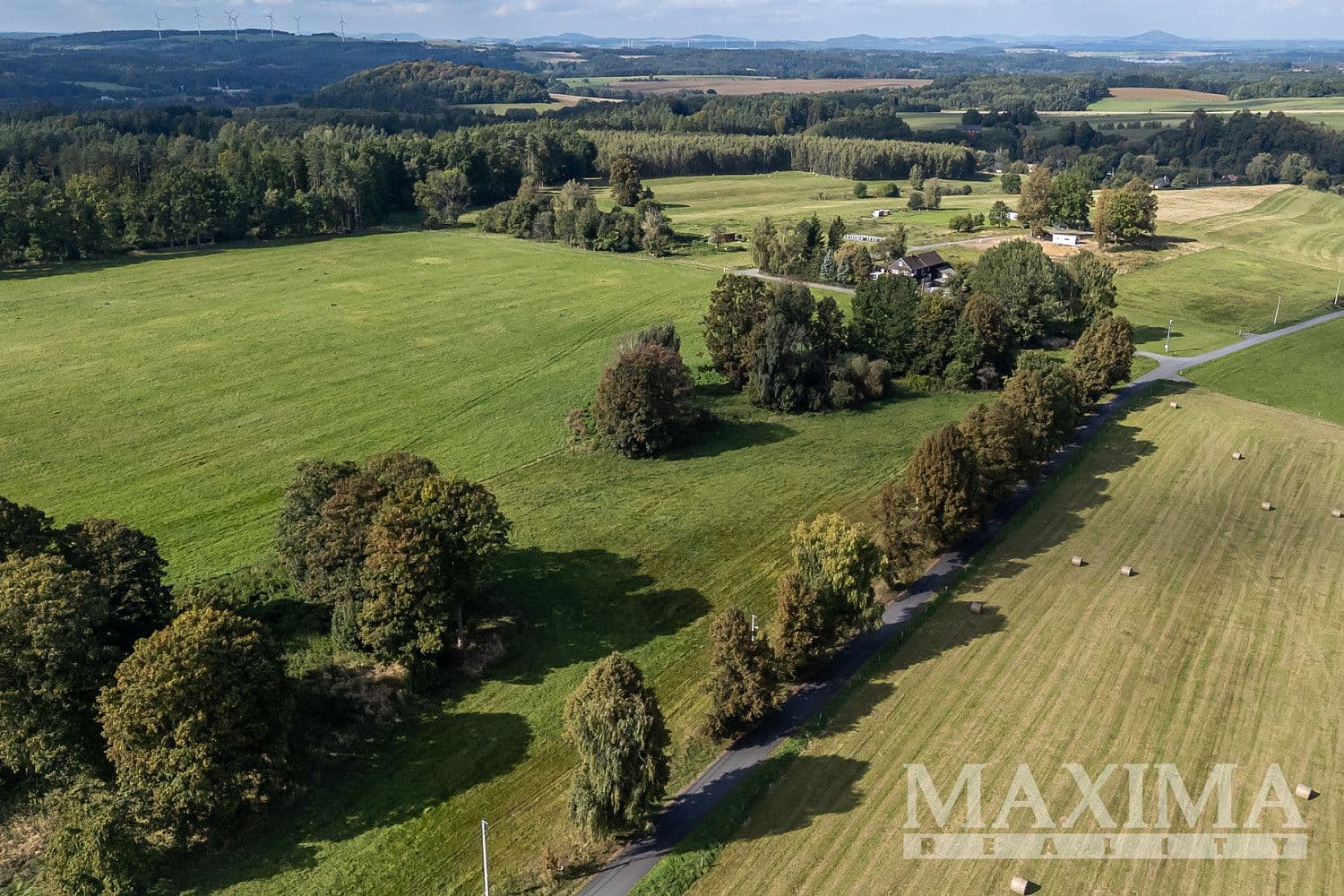 Pozemek Prodej stavebního pozemku 3 850 m² Pozemek Prodej stavebního pozemku 3 850 m²