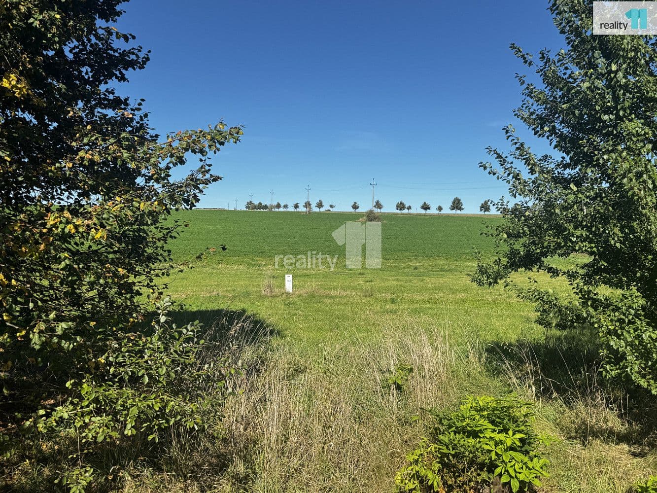 Pozemek Prodej stavebního pozemku 3 737 m² Pozemek Prodej stavebního pozemku 3 737 m²