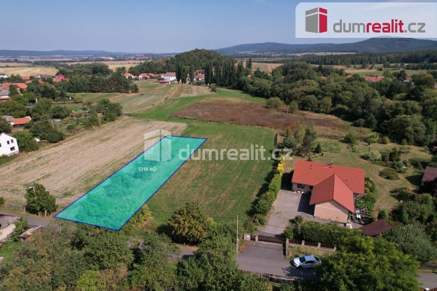 Pozemek Prodej stavebního pozemku 1218 m2 v obci Běštín, okrese Bero - Beroun | Bazoš.cz Pozemek Prodej stavebního pozemku 1218 m2 v obci Běštín, okrese Bero - Beroun | Bazoš.cz