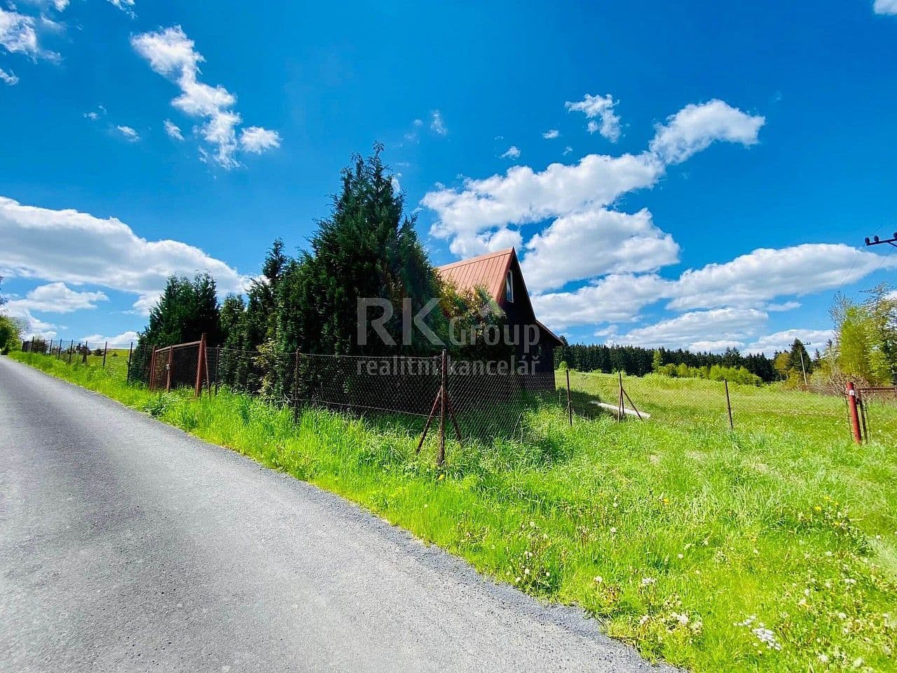 Pozemek Prodej stavebního pozemku 2 300 m² Pozemek Prodej stavebního pozemku 2 300 m²