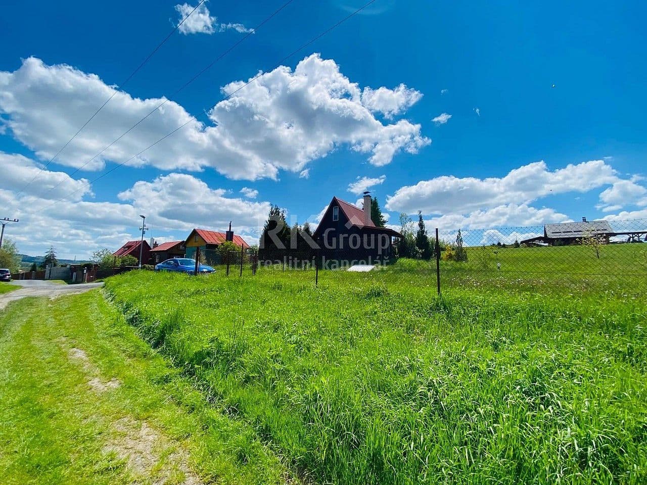 Pozemek Prodej stavebního pozemku 2 300 m² Pozemek Prodej stavebního pozemku 2 300 m²