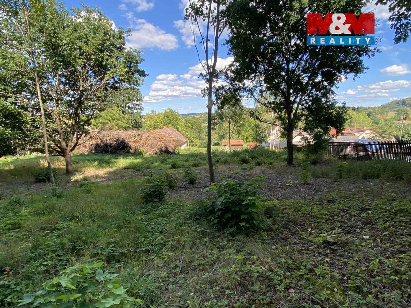 Pozemek Prodej stavebního pozemku 1 000 m² Pozemek Prodej stavebního pozemku 1 000 m²