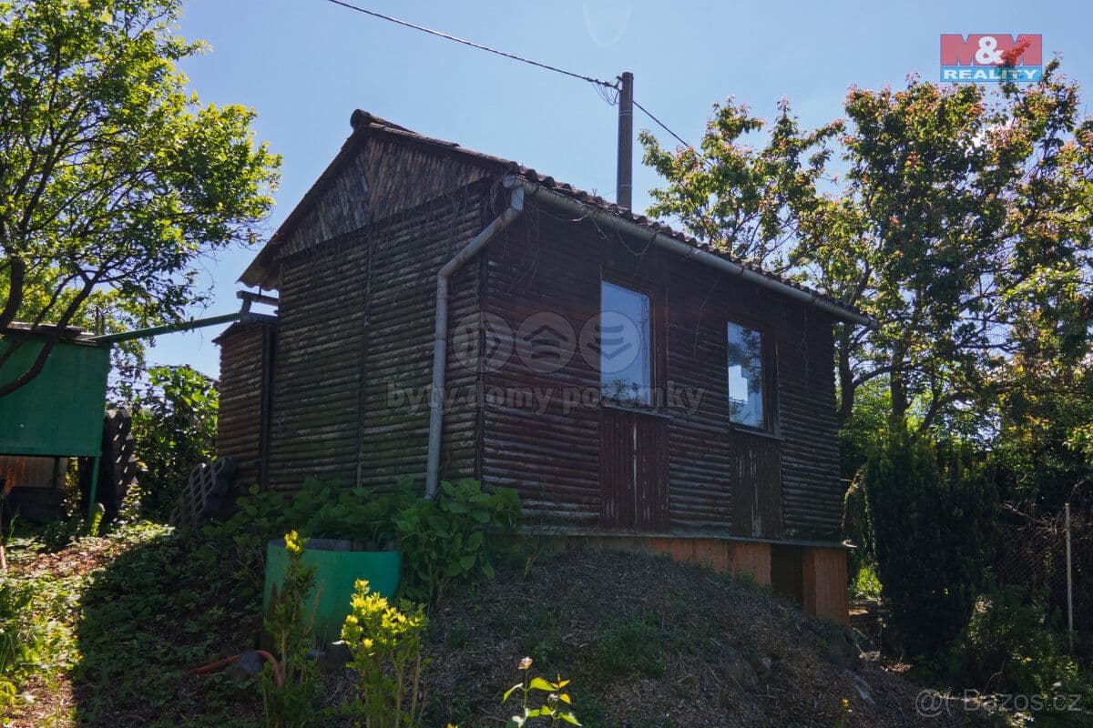 Pozemek Prodej pozemku k bydlení, 801 m², Uherský Brod - Uherské Hradiště | Bazoš.cz Pozemek Prodej pozemku k bydlení, 801 m², Uherský Brod - Uherské Hradiště | Bazoš.cz