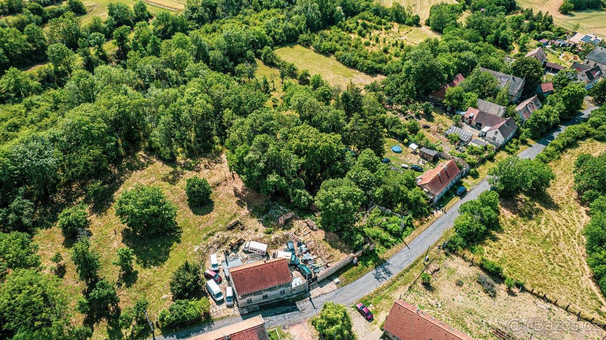 Pozemek Prodej stavebního pozemku 2 875m2 v obci Tatinná okres Louny - Louny | Bazoš.cz Pozemek Prodej stavebního pozemku 2 875m2 v obci Tatinná okres Louny - Louny | Bazoš.cz